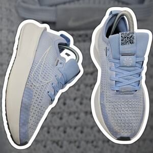 Nike Interact Run Light Blue Cobalt Bliss Womens 7 Running Shoes Sneakers